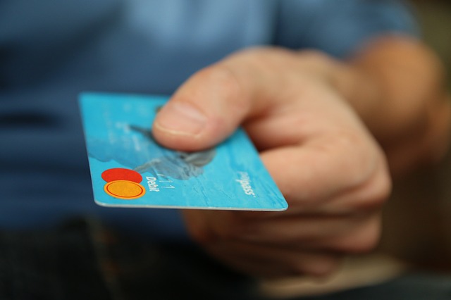 Camblyの支払い方法 クレジットカードが使えない？PayPalやデビットカードは？分割払い・月払いは…